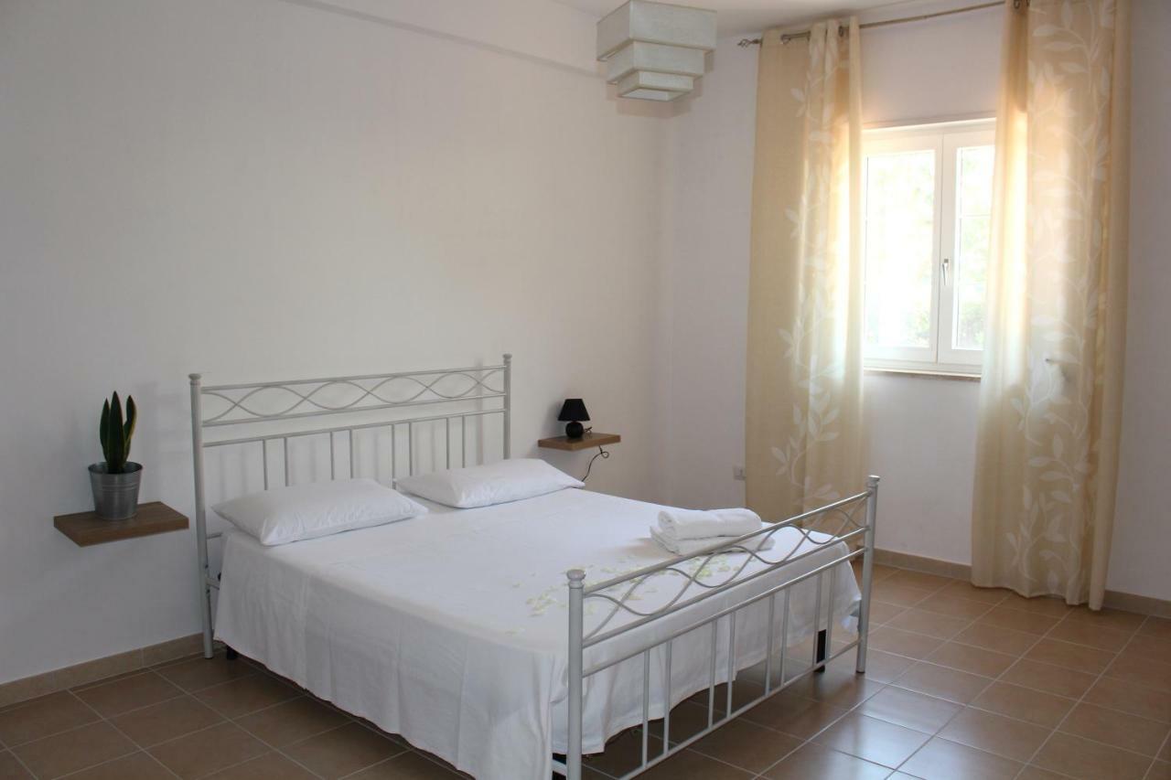 Casa Nina Appartement Villapiana Buitenkant foto